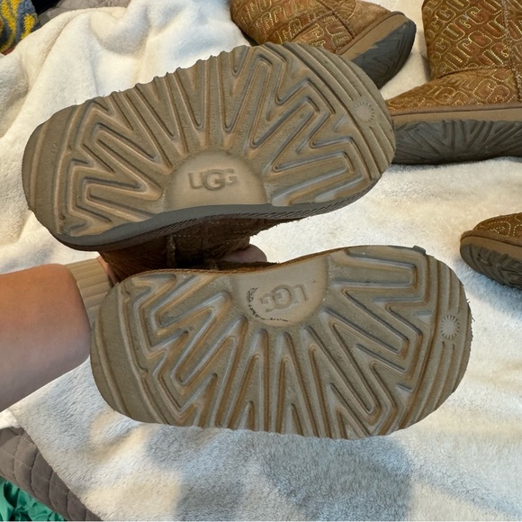 {UGG} Kids boots- Sold Separately - Picture 8 of 11